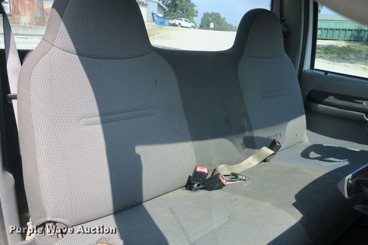 image for item DB10194 2007 Ford F250 Super Duty pickup truck