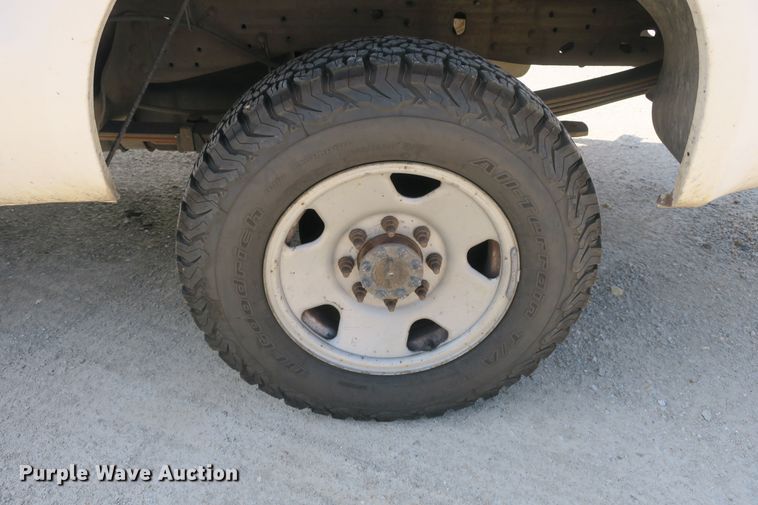 image for item DB10194 2007 Ford F250 Super Duty pickup truck