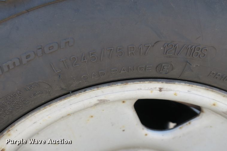 image for item DB10194 2007 Ford F250 Super Duty pickup truck