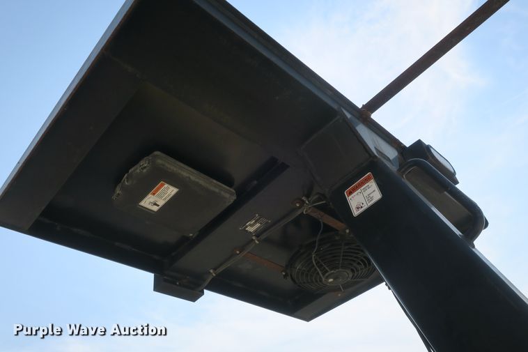 image for item DB10195 Hypac C530AH pneumatic roller