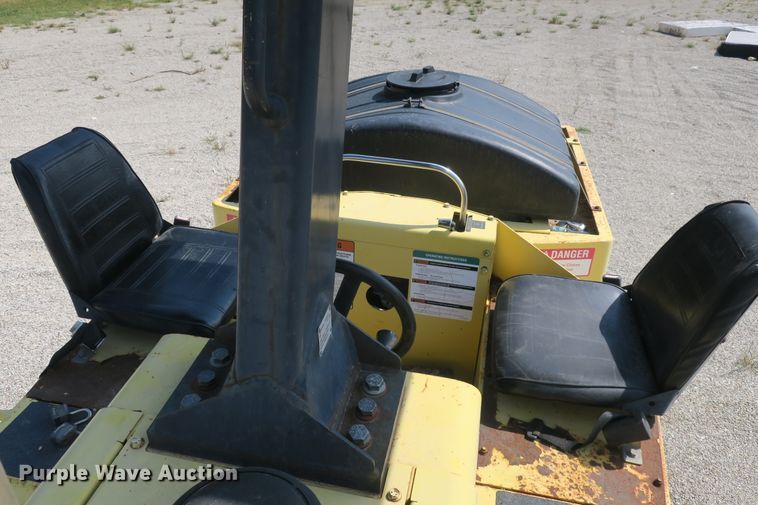 image for item DB10195 Hypac C530AH pneumatic roller