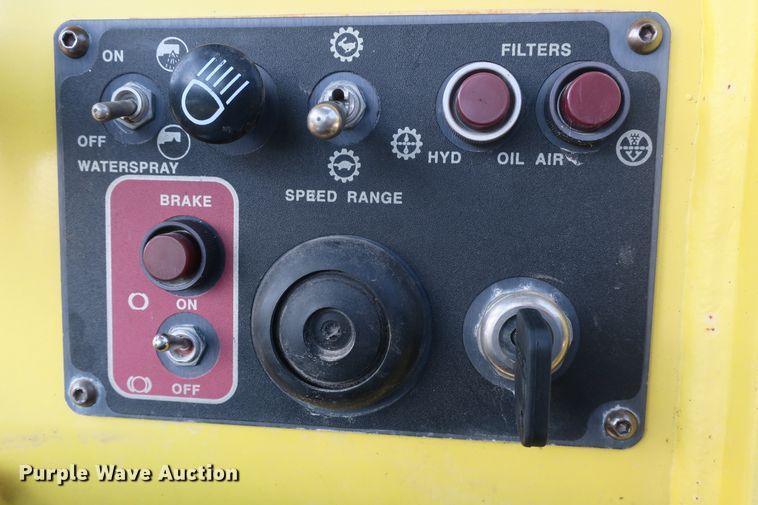 image for item DB10195 Hypac C530AH pneumatic roller