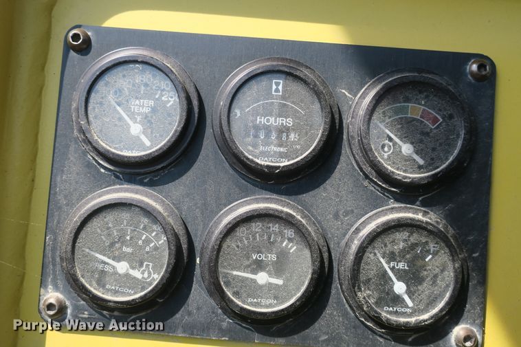 image for item DB10195 Hypac C530AH pneumatic roller