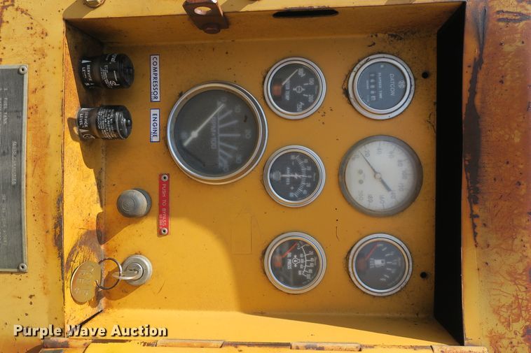 image for item DB10197 Leroi 185 air compressor