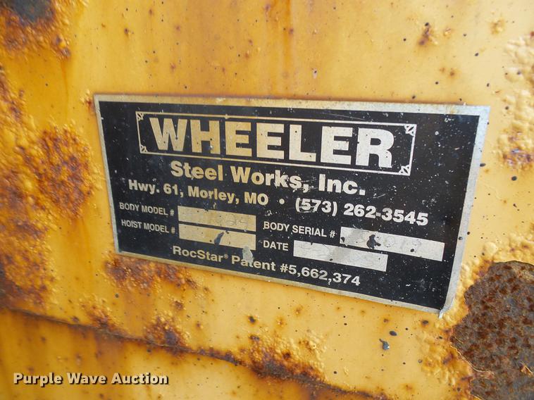 image for item DB2179 2005 International 7400 Crew Cab dump truck