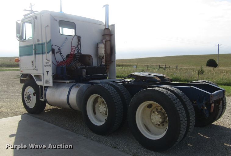 image for item DB4973 1985 International COF9670 Series XL semi truck