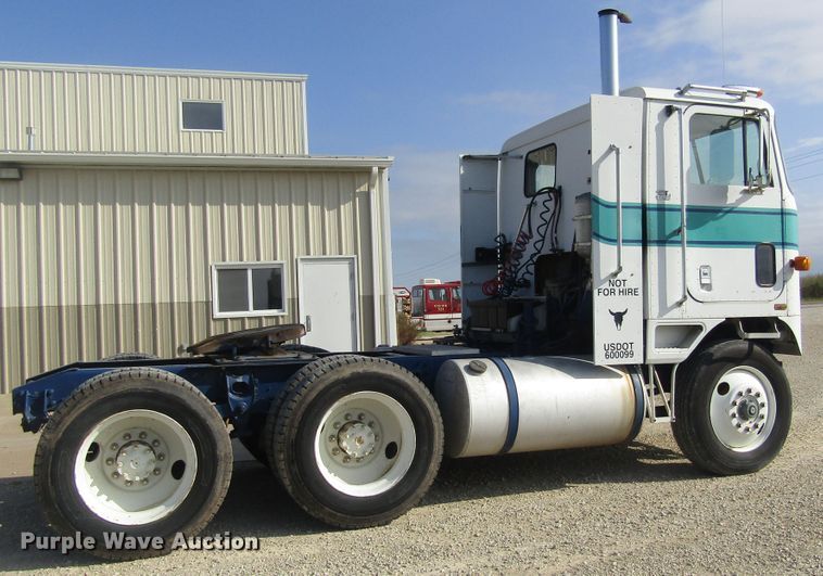 image for item DB4973 1985 International COF9670 Series XL semi truck