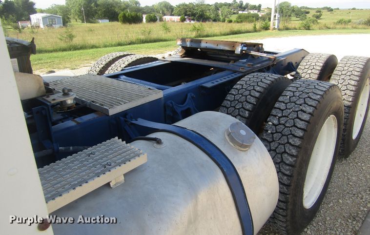 image for item DB4973 1985 International COF9670 Series XL semi truck