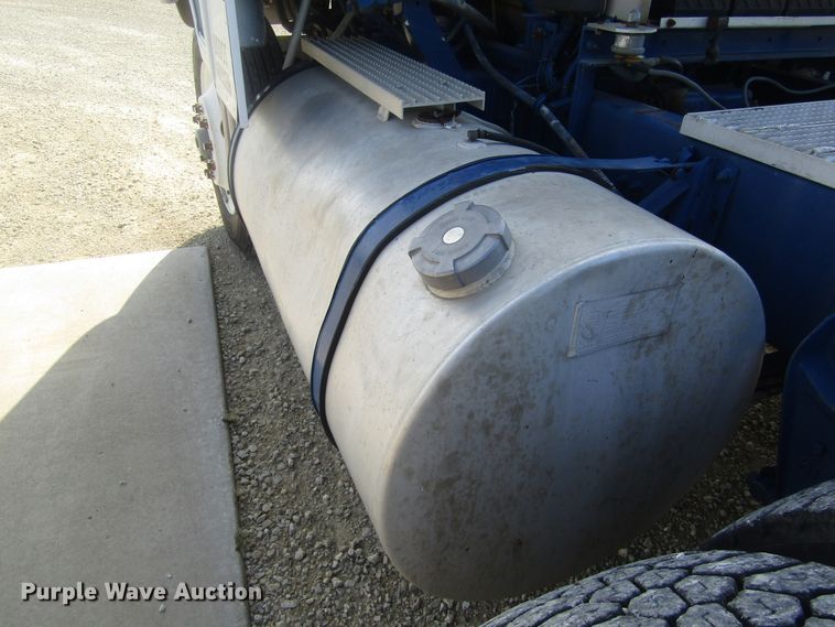 image for item DB4973 1985 International COF9670 Series XL semi truck