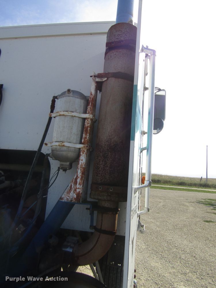 image for item DB4973 1985 International COF9670 Series XL semi truck