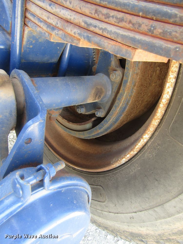 image for item DB4973 1985 International COF9670 Series XL semi truck