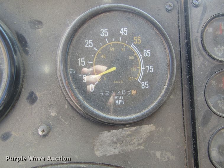 image for item DB4973 1985 International COF9670 Series XL semi truck