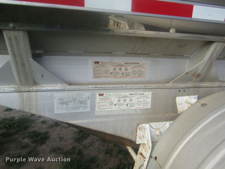 image for item DB4974 1986 Walker 304SS tank trailer