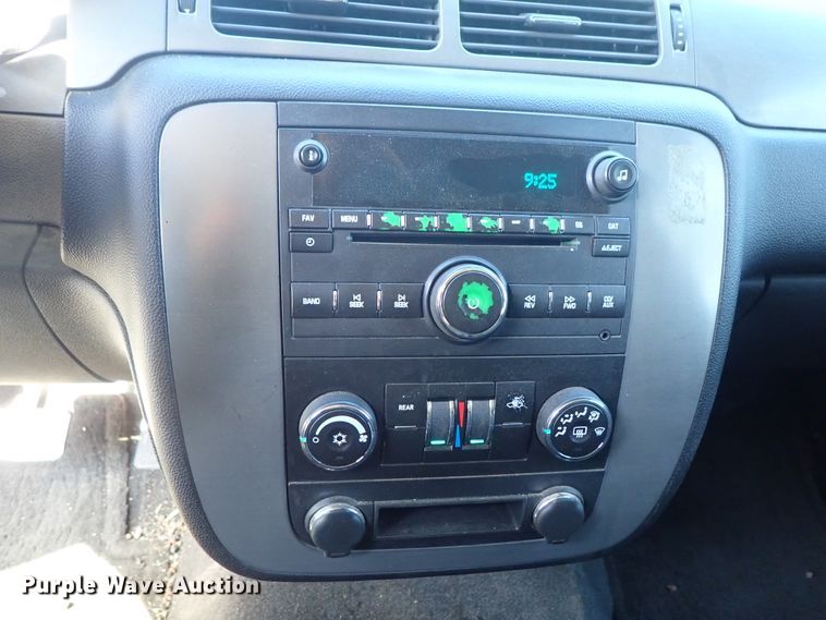 image for item DB7674 2010 Chevrolet Tahoe Police SUV