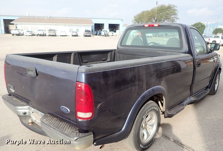 image for item DB7691 2002 Ford F150 pickup truck