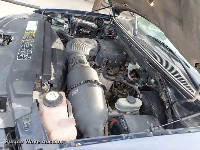 image for item DB7691 2002 Ford F150 pickup truck