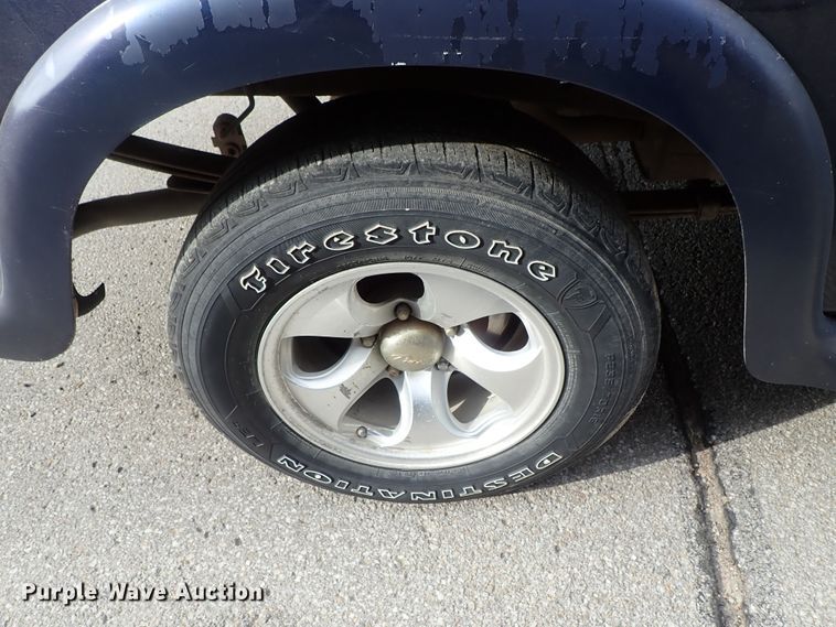 image for item DB7691 2002 Ford F150 pickup truck