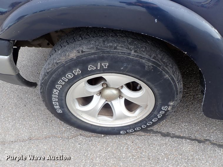 image for item DB7691 2002 Ford F150 pickup truck