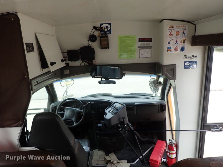 image for item DB7710 2002 Chevrolet Express G3500 Blue Bird school bus