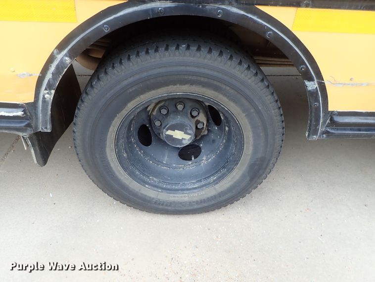 image for item DB7710 2002 Chevrolet Express G3500 Blue Bird school bus