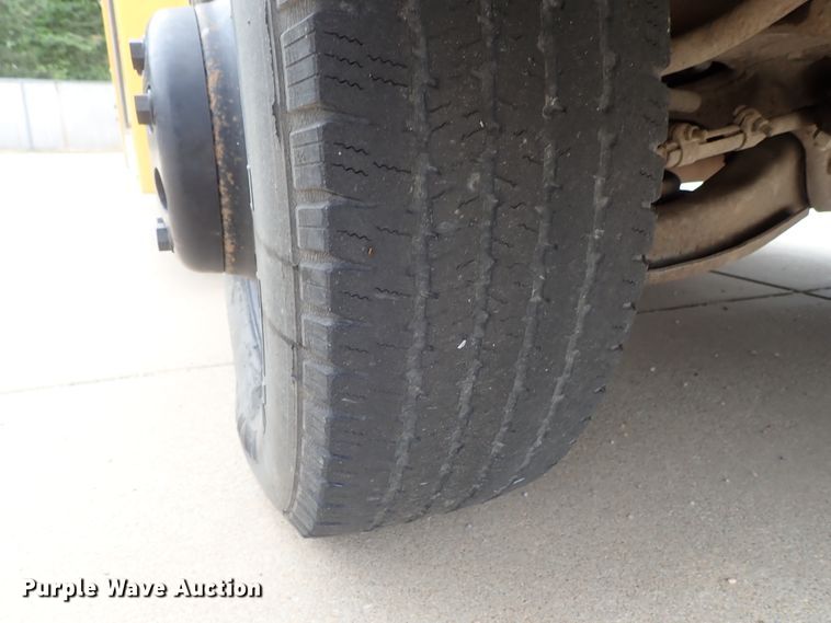 image for item DB7710 2002 Chevrolet Express G3500 Blue Bird school bus