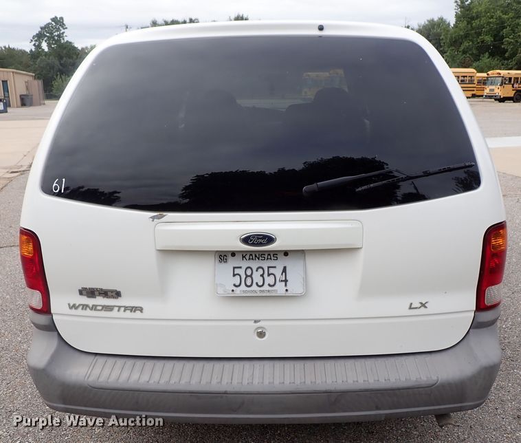 image for item DB7711 2002 Ford Windstar van