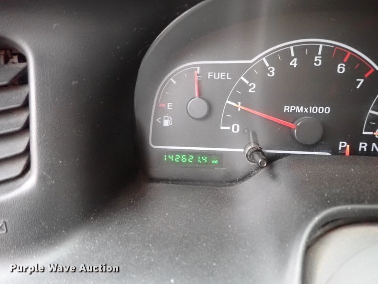 image for item DB7711 2002 Ford Windstar van