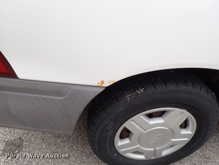 image for item DB7711 2002 Ford Windstar van