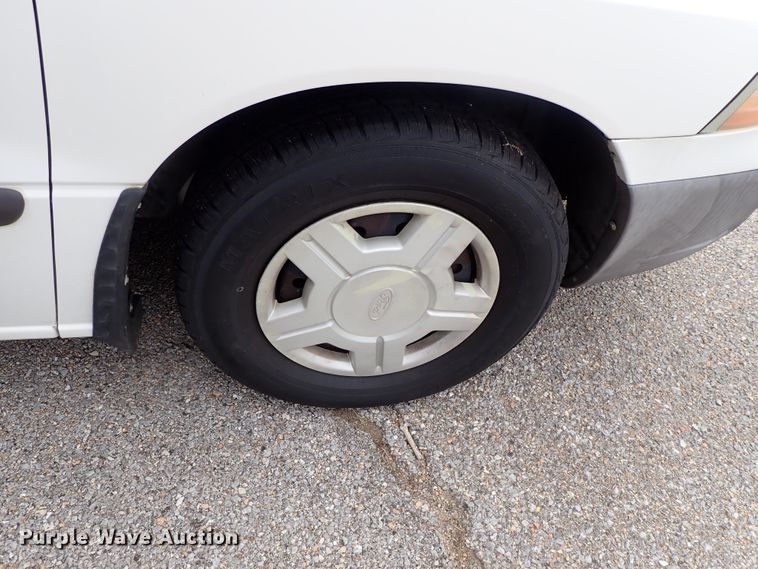 image for item DB7711 2002 Ford Windstar van