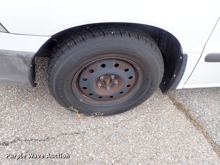 image for item DB7711 2002 Ford Windstar van