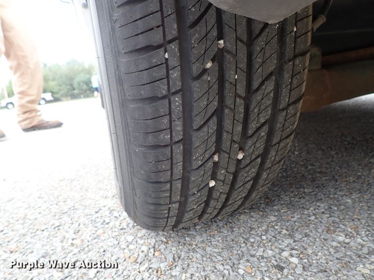 image for item DB7711 2002 Ford Windstar van