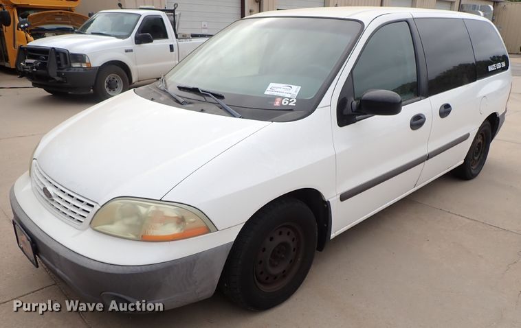 image for item DB7712 2002 Ford Windstar van