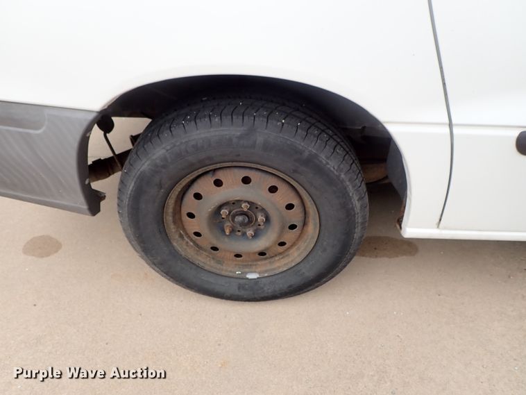 image for item DB7712 2002 Ford Windstar van