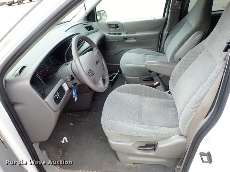 image for item DB7713 2003 Ford Windstar van