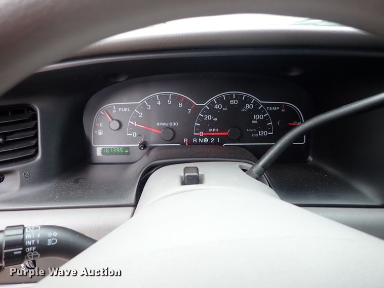 image for item DB7713 2003 Ford Windstar van