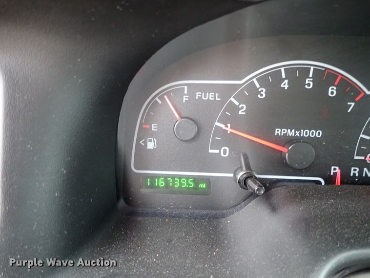 image for item DB7713 2003 Ford Windstar van