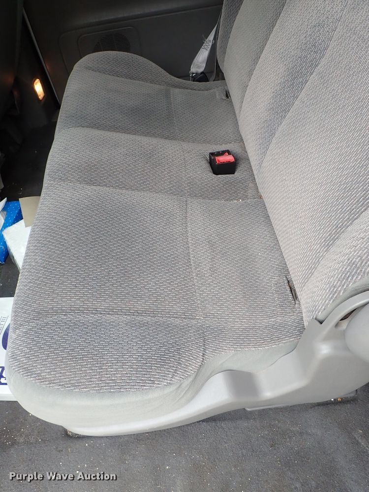 image for item DB7713 2003 Ford Windstar van