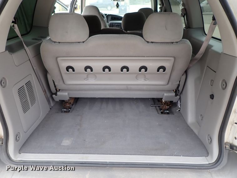 image for item DB7713 2003 Ford Windstar van