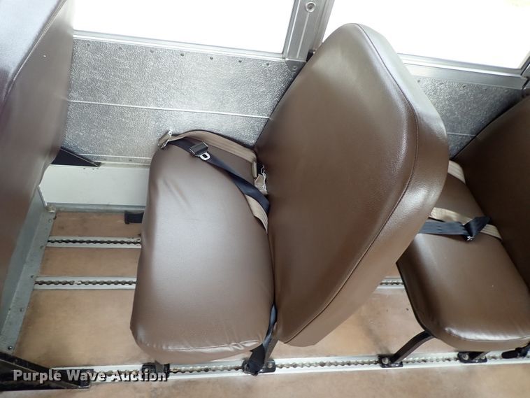 image for item DB7715 2006 Chevrolet Express 3500 Blue Bird school bus