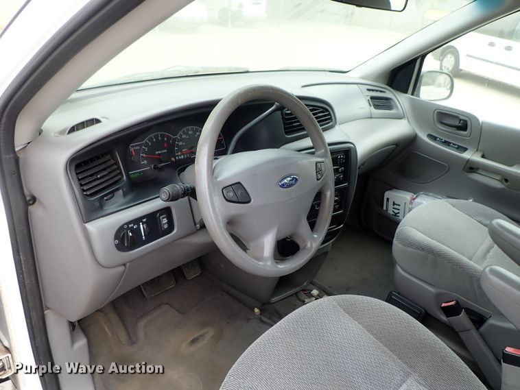 image for item DB7716 2001 Ford Windstar van