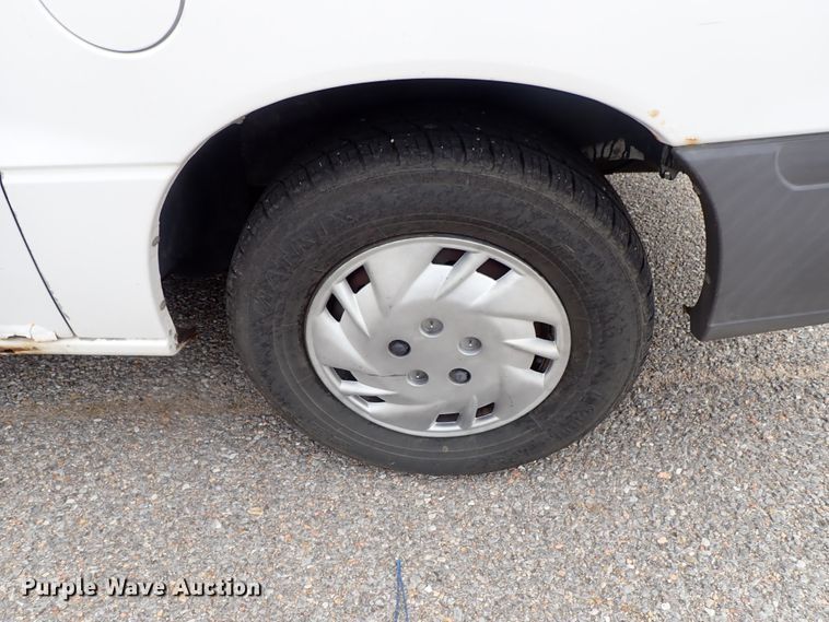 image for item DB7716 2001 Ford Windstar van