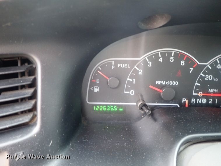 image for item DB7717 2003 Ford Windstar van