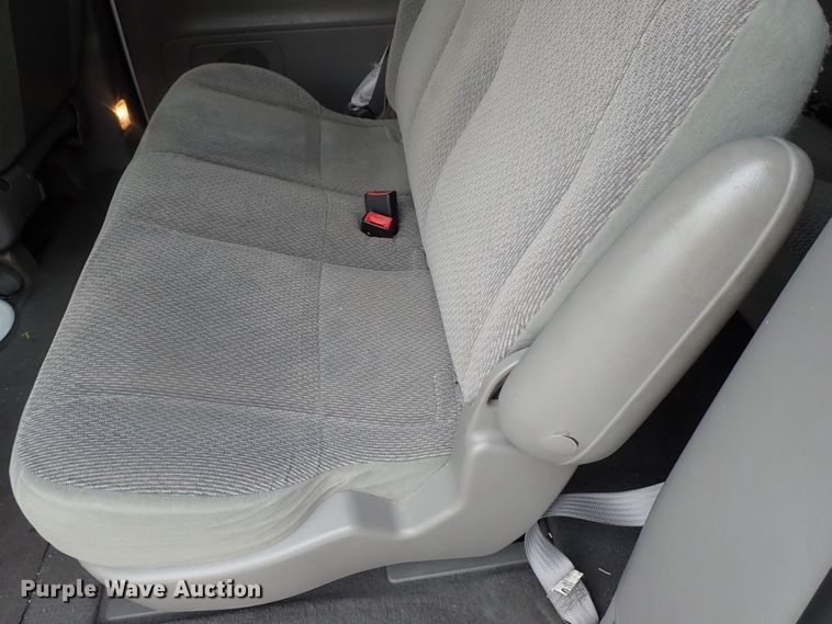 image for item DB7717 2003 Ford Windstar van