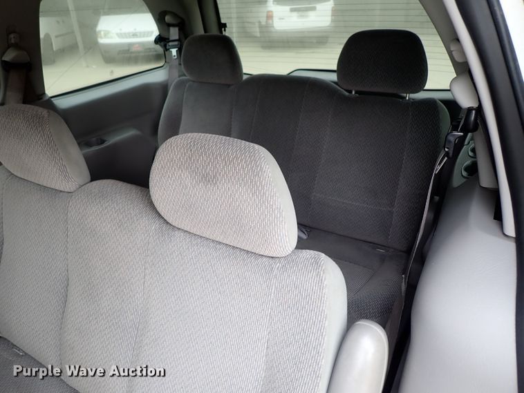 image for item DB7717 2003 Ford Windstar van