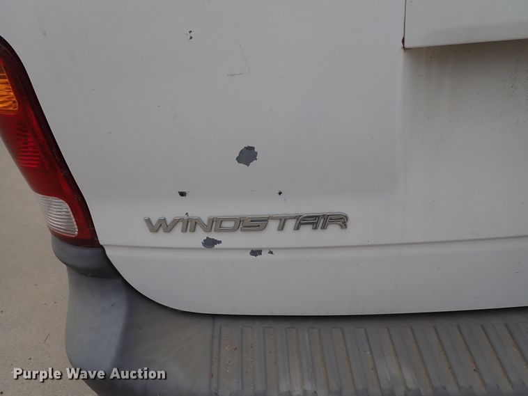 image for item DB7717 2003 Ford Windstar van