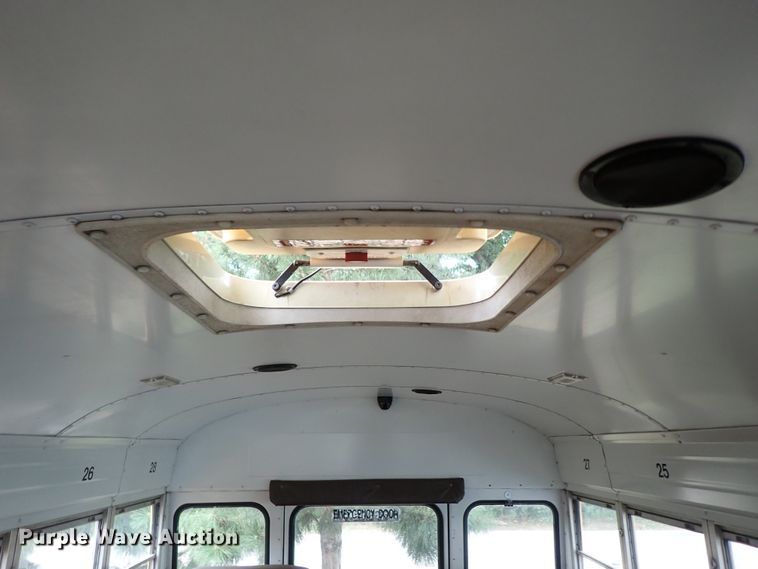 image for item DB7719 2000 Blue Bird TC2000 school bus