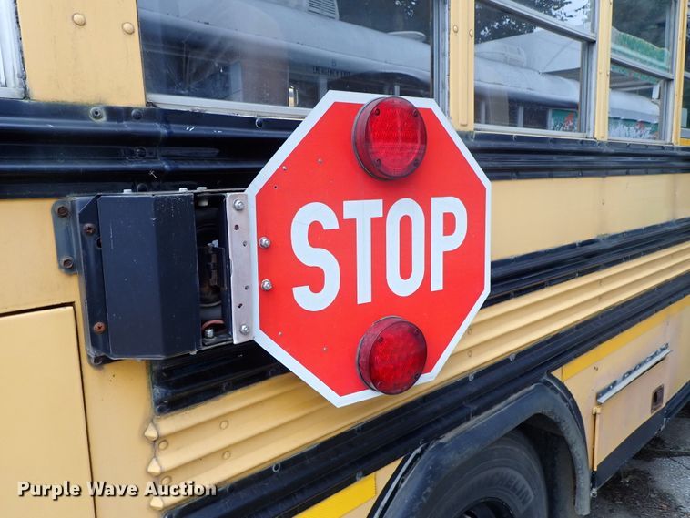 image for item DB7719 2000 Blue Bird TC2000 school bus