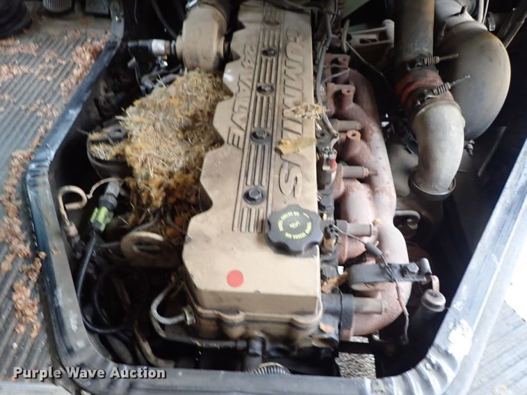 image for item DB7720 1999 Blue Bird TC2000 school bus