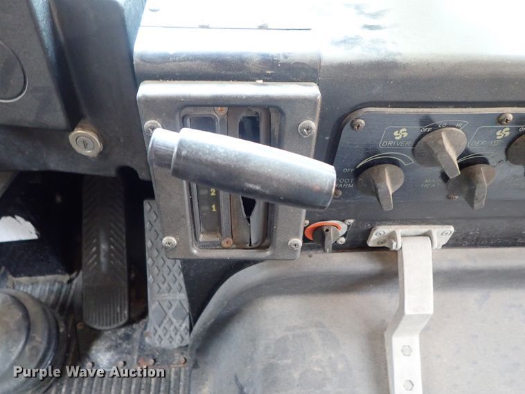 image for item DB7721 1998 Blue Bird TC2000 school bus