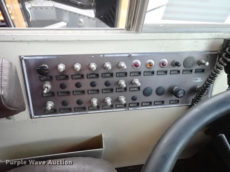 image for item DB7721 1998 Blue Bird TC2000 school bus